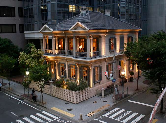 Salon15 TOOTH TOOTH 旧神戸居留地十五番館